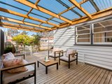 https://images.listonce.com.au/custom/160x/listings/11-urana-street-newtown-vic-3220/351/01552351_img_09.jpg?MKEpRfvj_-o