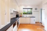 https://images.listonce.com.au/custom/160x/listings/11-vasey-street-bentleigh-east-vic-3165/566/01990566_img_04.jpg?mZuq8DYCywg