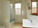 https://images.listonce.com.au/custom/160x/listings/11-virginia-street-newtown-vic-3220/274/01699274_img_05.jpg?g3DUQPpX5EU