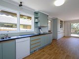 https://images.listonce.com.au/custom/160x/listings/11-warrina-court-burwood-east-vic-3151/810/01743810_img_07.jpg?m4bJAbMurMc