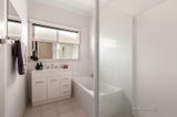 https://images.listonce.com.au/custom/160x/listings/11-warwick-road-pascoe-vale-vic-3044/929/00724929_img_08.jpg?DZPLB6_hXhc