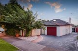 https://images.listonce.com.au/custom/160x/listings/11-watsons-road-glen-waverley-vic-3150/185/01717185_img_12.jpg?qqmmrSHWffg