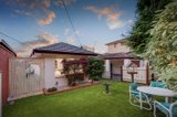 https://images.listonce.com.au/custom/160x/listings/11-watsons-road-glen-waverley-vic-3150/961/01141961_img_02.jpg?Yc6BCeDBSMM