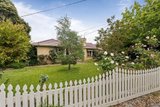https://images.listonce.com.au/custom/160x/listings/11-wave-avenue-mount-waverley-vic-3149/105/01915105_img_01.jpg?CCMRcgp6AkA