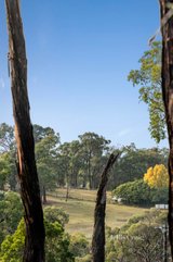 https://images.listonce.com.au/custom/160x/listings/11-waycott-way-mount-evelyn-vic-3796/817/01717817_img_25.jpg?OXkflF8ZUgk