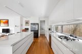 https://images.listonce.com.au/custom/160x/listings/11-weeroona-road-murrumbeena-vic-3163/786/01872786_img_03.jpg?Z36iiDWTea8