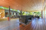 https://images.listonce.com.au/custom/160x/listings/11-westerfield-drive-notting-hill-vic-3168/035/01660035_img_15.jpg?t4kSz6VHLMM
