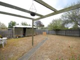 https://images.listonce.com.au/custom/160x/listings/11-winstanley-road-east-geelong-vic-3219/326/01699326_img_05.jpg?jxgbiHKHAo8