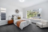 https://images.listonce.com.au/custom/160x/listings/11-wonga-court-bentleigh-east-vic-3165/643/01649643_img_05.jpg?CCY1jYX3sfI