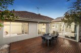 https://images.listonce.com.au/custom/160x/listings/11-wonga-court-bentleigh-east-vic-3165/643/01649643_img_12.jpg?sPVpCOoBCXE