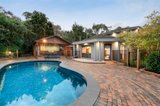 https://images.listonce.com.au/custom/160x/listings/11-woodfull-road-lower-plenty-vic-3093/623/01724623_img_04.jpg?v4W4L36k7kc