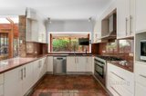 https://images.listonce.com.au/custom/160x/listings/11-woodfull-road-lower-plenty-vic-3093/623/01724623_img_14.jpg?xaEscZ08-k8