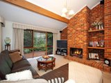 https://images.listonce.com.au/custom/160x/listings/11-woodland-avenue-croydon-vic-3136/726/00620726_img_02.jpg?iGgEyy4AvuQ