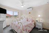 https://images.listonce.com.au/custom/160x/listings/11-yering-place-chirnside-park-vic-3116/405/01900405_img_09.jpg?GAiKrPlRHyw