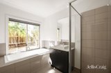 https://images.listonce.com.au/custom/160x/listings/11-zenith-road-beveridge-vic-3753/954/01987954_img_08.jpg?fvs2fd-NDJA