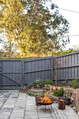 https://images.listonce.com.au/custom/160x/listings/110-brooks-crescent-diamond-creek-vic-3089/393/01969393_img_09.jpg?oV9pEpiG5o4