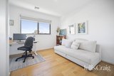 https://images.listonce.com.au/custom/160x/listings/110-embankment-grove-chelsea-vic-3196/947/01916947_img_03.jpg?Cn6nIgIjrPA