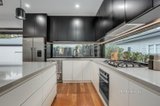 https://images.listonce.com.au/custom/160x/listings/110-esdale-street-blackburn-vic-3130/333/01570333_img_04.jpg?g0nsmrcsLN8