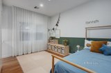 https://images.listonce.com.au/custom/160x/listings/110-esdale-street-blackburn-vic-3130/333/01570333_img_09.jpg?zuN7Mq0pr-8