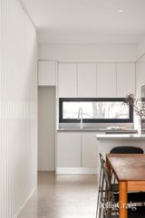 https://images.listonce.com.au/custom/160x/listings/110-faraday-street-carlton-vic-3053/093/01767093_img_05.jpg?Fok-fwSJbpc
