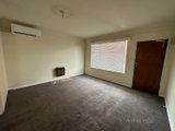 https://images.listonce.com.au/custom/160x/listings/110-kemp-street-thornbury-vic-3071/149/01612149_img_02.jpg?BLhTA1elHxQ