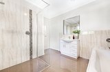 https://images.listonce.com.au/custom/160x/listings/110-king-arthur-drive-glen-waverley-vic-3150/155/01661155_img_05.jpg?HRMnyCVDGvc