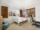 https://images.listonce.com.au/custom/160x/listings/110-mitford-street-elwood-vic-3184/002/01794002_img_10.jpg?fw1XCm1E7Rc