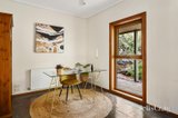 https://images.listonce.com.au/custom/160x/listings/110-mount-pleasant-road-eltham-vic-3095/333/01986333_img_10.jpg?PqDVzyB5TC4