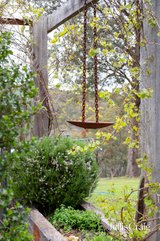 https://images.listonce.com.au/custom/160x/listings/110-one-tree-hill-road-smiths-gully-vic-3760/078/01812078_img_22.jpg?lmmXvAWz0bQ