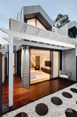 https://images.listonce.com.au/custom/160x/listings/110-princes-street-carlton-north-vic-3054/153/01808153_img_19.jpg?2_59gW8av7k