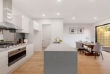 https://images.listonce.com.au/custom/160x/listings/110-seaton-court-mount-waverley-vic-3149/352/00990352_img_04.jpg?cfP5SlcgCuc