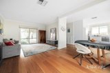 https://images.listonce.com.au/custom/160x/listings/110-sheffield-street-eltham-vic-3095/463/01773463_img_09.jpg?YD-BHWX5OpE