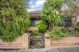 https://images.listonce.com.au/custom/160x/listings/110-stewart-street-brunswick-vic-3056/358/01118358_img_03.jpg?KBN-j478OeE