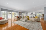 https://images.listonce.com.au/custom/160x/listings/110-sunset-drive-chirnside-park-vic-3116/785/01159785_img_07.jpg?qhHoBtS7m7U