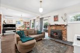 https://images.listonce.com.au/custom/160x/listings/110-westmoreland-street-st-albans-park-vic-3219/656/01808656_img_09.jpg?XyVmeVa3LAE