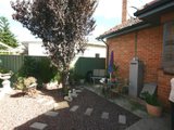 https://images.listonce.com.au/custom/160x/listings/1101-albert-street-sebastopol-vic-3356/689/01575689_img_07.jpg?gjI8nFwMp2E