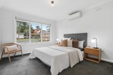 https://images.listonce.com.au/custom/160x/listings/1101-lomond-avenue-kilsyth-vic-3137/258/01871258_img_09.jpg?C04swbmeOB0