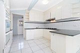 https://images.listonce.com.au/custom/160x/listings/1101-strabane-avenue-balwyn-vic-3103/578/01681578_img_04.jpg?J2TbzQSqvtA