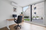 https://images.listonce.com.au/custom/160x/listings/1101245-queens-parade-fitzroy-north-vic-3068/024/01973024_img_09.jpg?PdWZHYlNgw0