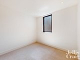 https://images.listonce.com.au/custom/160x/listings/1102-4-gascoyne-street-canterbury-vic-3126/589/01591589_img_05.jpg?Z33Rn8hhJAE