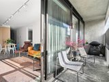 https://images.listonce.com.au/custom/160x/listings/1102-pine-avenue-elwood-vic-3184/204/01811204_img_11.jpg?74yUiJWLWJg