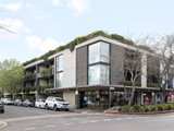 https://images.listonce.com.au/custom/160x/listings/1102-pine-avenue-elwood-vic-3184/204/01811204_img_13.jpg?Zl24cajGBpA
