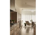 https://images.listonce.com.au/custom/160x/listings/1102-pine-avenue-elwood-vic-3184/770/01794770_img_02.jpg?nx4PyBPvVcw