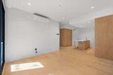https://images.listonce.com.au/custom/160x/listings/11021-23-irving-avenue-box-hill-vic-3128/894/01976894_img_01.jpg?GqoAne06aBU