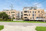 https://images.listonce.com.au/custom/160x/listings/11021-queen-street-blackburn-vic-3130/776/01952776_img_02.jpg?yCLJE9NUVEg