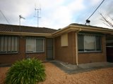 https://images.listonce.com.au/custom/160x/listings/1103-grandview-grove-wendouree-vic-3355/572/01575572_img_01.jpg?tiVmwAwNcdY