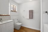 https://images.listonce.com.au/custom/160x/listings/1105-gertrude-street-geelong-west-vic-3218/742/01699742_img_08.jpg?67EiCcWLLd0