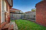 https://images.listonce.com.au/custom/160x/listings/1105-tambet-street-bentleigh-east-vic-3165/909/00848909_img_08.jpg?ckE1OfYlTSY