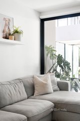 https://images.listonce.com.au/custom/160x/listings/11071-canterbury-street-richmond-vic-3121/243/01584243_img_04.jpg?GtZvlpV-iFY