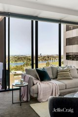 https://images.listonce.com.au/custom/160x/listings/1108582-st-kilda-road-melbourne-vic-3004/910/01987910_img_02.jpg?n3tAvEX5BYw